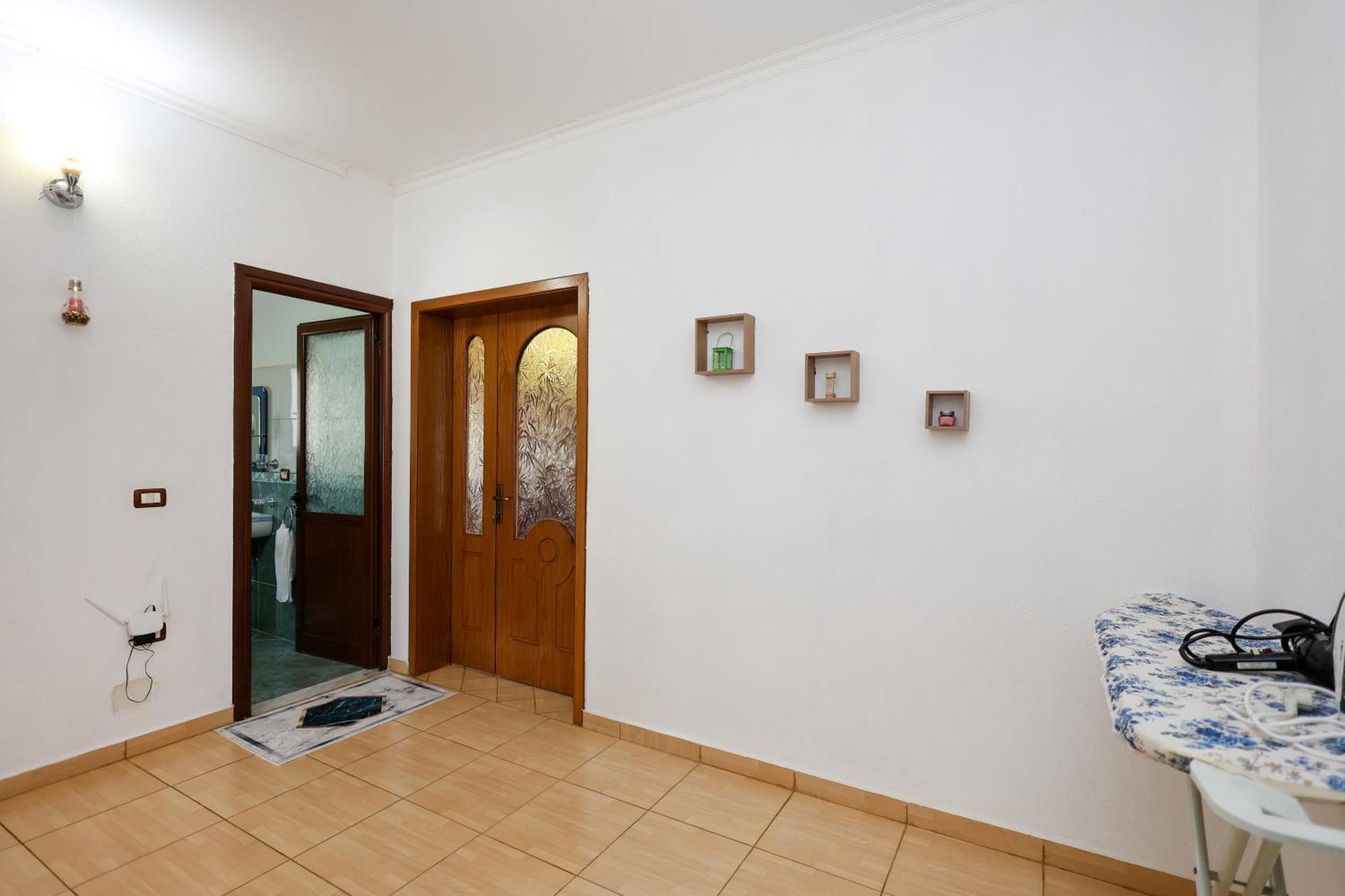 Villa Kevin Берат Екстериор снимка